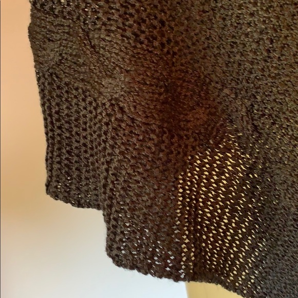 Poncho - Picture 5 of 6